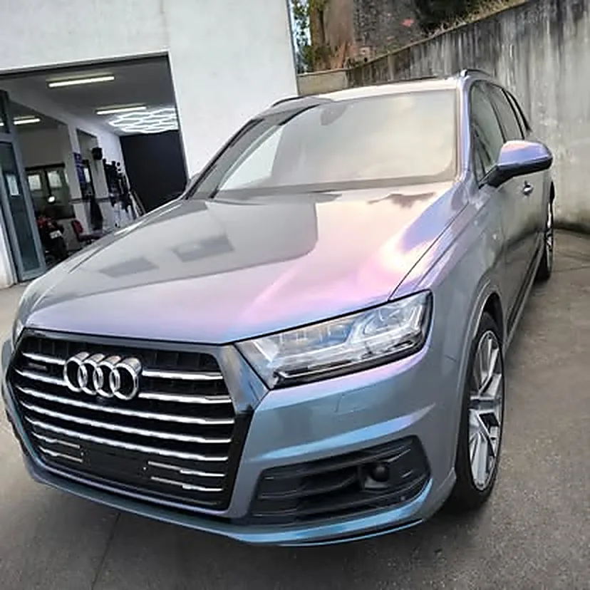 Audi Q7 S line — Envelopamento no Perfect Finish Studio, em Leiria