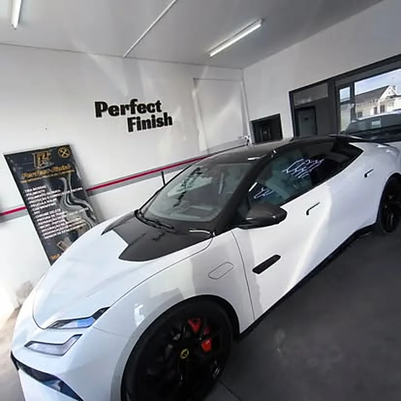 Lotus Emeya — PPF no Perfect Finish Studio, em Leiria
